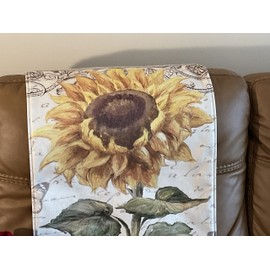 Sunflower Headrest Cover for recliners, headrest cover slipcovers,chair cover, furniture protector, beach house, sofa, theater chair, sunroom, office chair, RV’s 17x27 :By: Bittlemen Co.