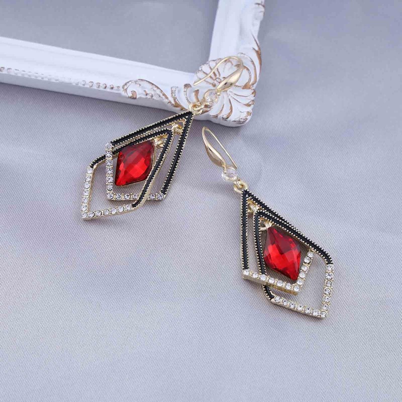 Dervivea Boho Sapphire Crystal Earrings Blue Gemstone Earrings Sapphire Stone