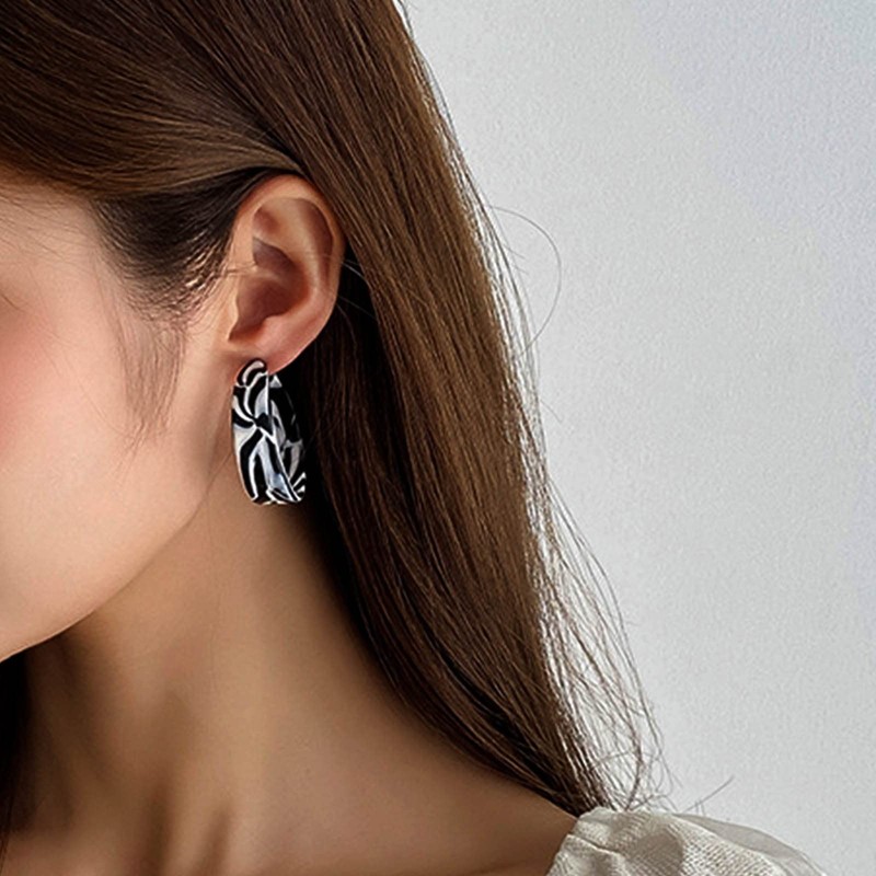 Aneneiceera Zebra Print Drop Earrings Speckled Open Hoop Dangle Stud