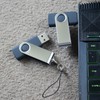 lcwamy USB 2GB USB Flash Drive 20 Pack Bulk Swivel