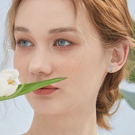 Nurse Earrings Sterling Silver Blue Cubic Zircon Stethoscope Stud Earrings Nurse Jewellery Gifts for Women Nurse Doctor