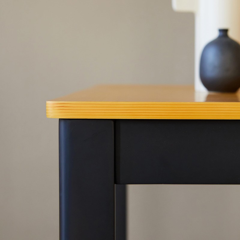 Livinia Cabin 33.5" Wooden Dining Table/Small Rectangular Modern Farmhouse Solid