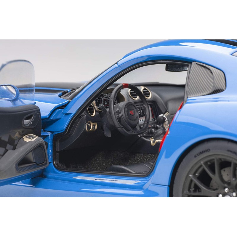 AUTOart 71734 1/18 Dodge Viper ACR Blue/Black Stripe Finished Product