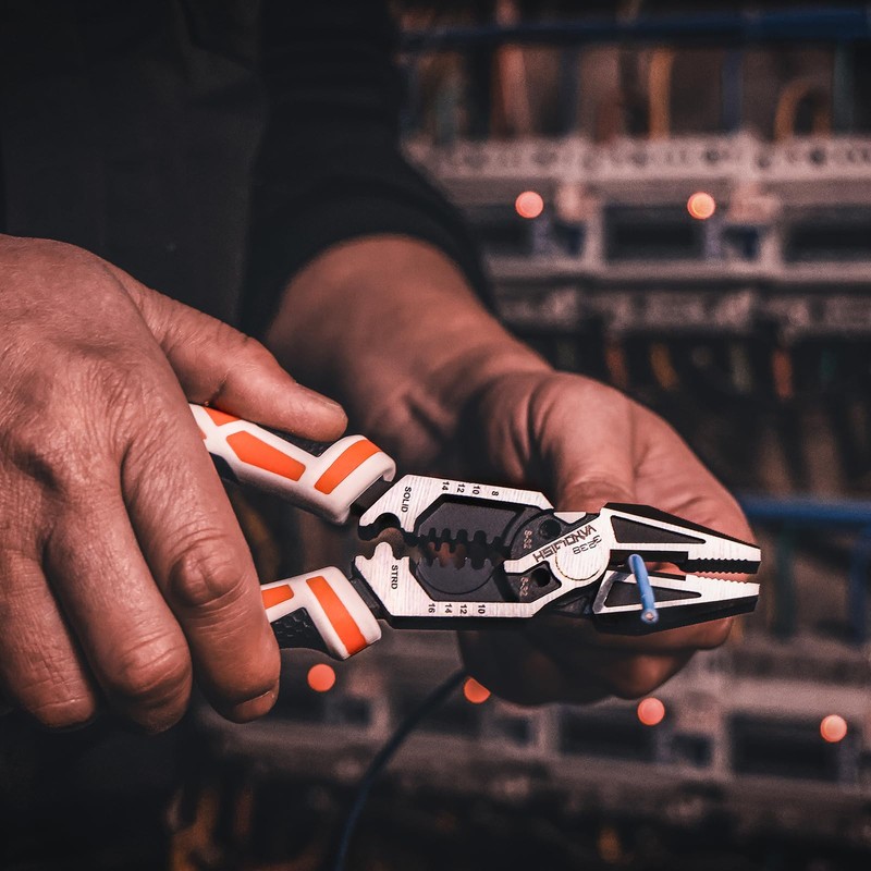 VANQUISH 8-in-1 Linesman Pliers, 8’’ Multipurpose Combination Pliers Wire Cutter/Crimper/Stripper,
