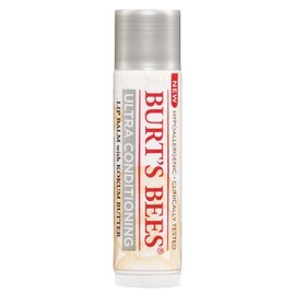 Bálsamo labial ultracondicionador con mantequilla Kokum de Burt's Bees.