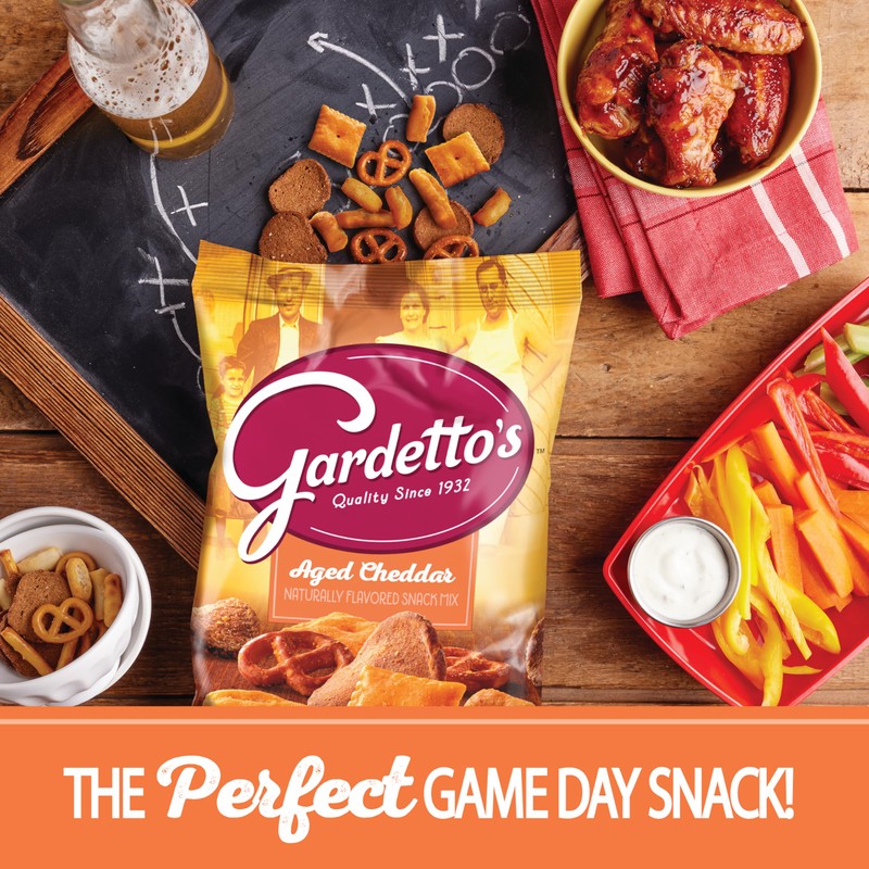Gardetto's Snack Mix, Aged Cheddar, Pub and Party Mix, 8.6