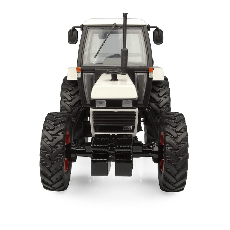 Universal Hobbies Miniature Tractor Case 1394 – 4WD