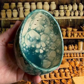 Pottery Herb Stripper Bowl, Handmade Ceramic Herb Peeling Bowl, for Separating Leaves and Stems (Green)