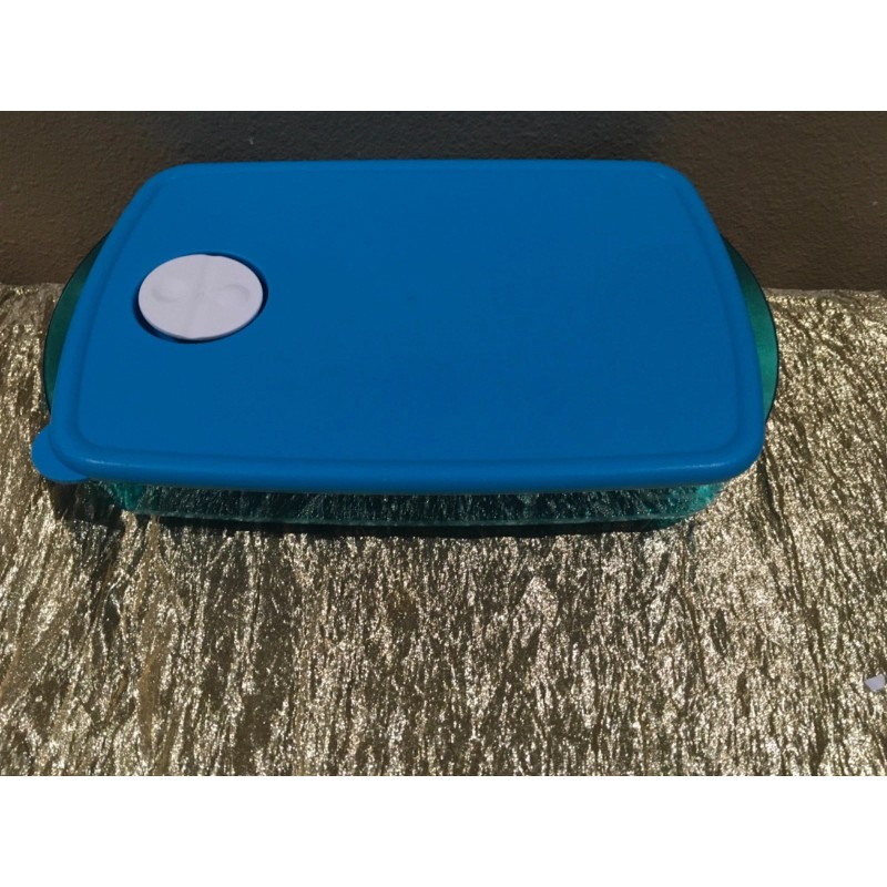 Tupperware New Tupperware Rock N Serve Rectangle Microwaveable Container 1.5L