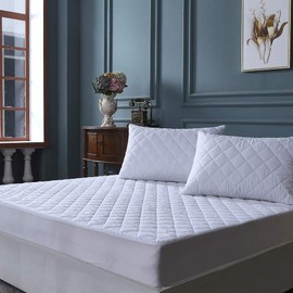 Extra Deep 200 Thread Count Egyptian Cotton Quilted Mattress Protector (Single)