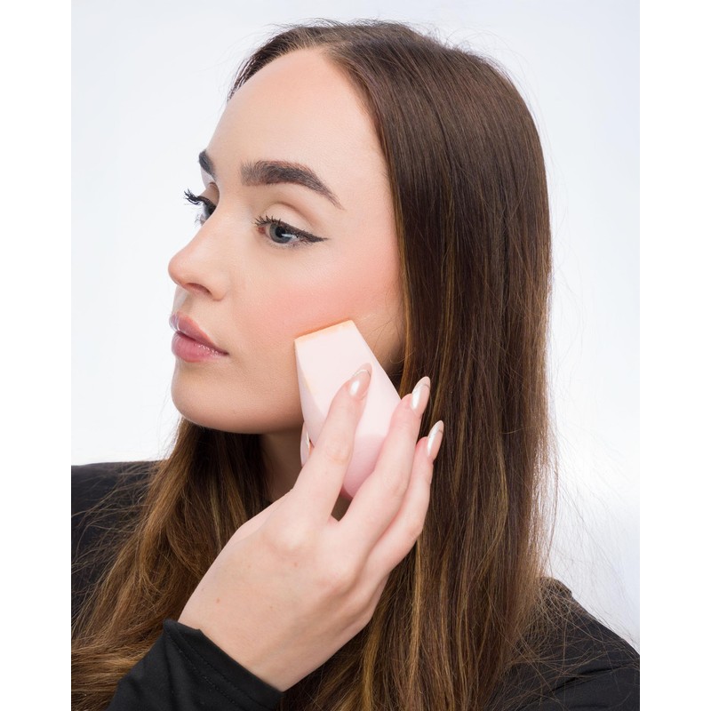 Brushworks Blend & Sculpt Complexion Sponge