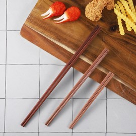 Red Sandalwood Cooking Chopsticks Set, 6 Pairs Reusable Long Wooden Chopsticks in 3 Sizes (12.6", 9.8", 7.1") for Frying, Noodles, Hot Pot and Kitchen Cooking