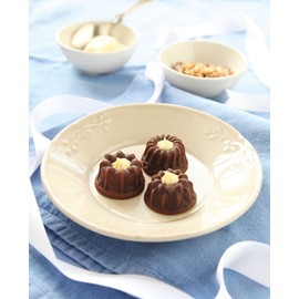 Silikomart 194660 Baking Mould for 18 Petits Fours and Brioches 40 x 22 mm (Purple)