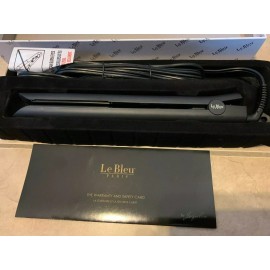 Le Bleu Paris Titanium Styling Hair Straightener Flat Iron NEW in Box