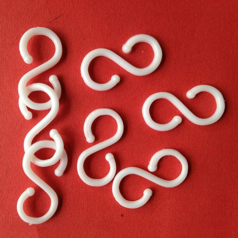 Healifty Plastic S-shaped Hooks Hangers Kitchen Bathroom Spoon Towel Clothes