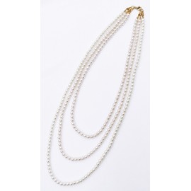 Self-Arrangement Plastic Pearl Necklace, 0.24 inch (6 mm) Steps, 3 Rungs, Approximately 21.3 inches (54 cm), Gold Hardware (0.29, 23.6, 27.6 inches (6 mm), 23.6 inches (50,, Resin pearls, metal fittings: brass