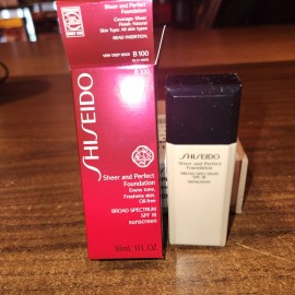 Shiseido New Shiseido Sheer and Perfect Foundation Oil Free SPF 18 1 OZ B100 Deep Beige
