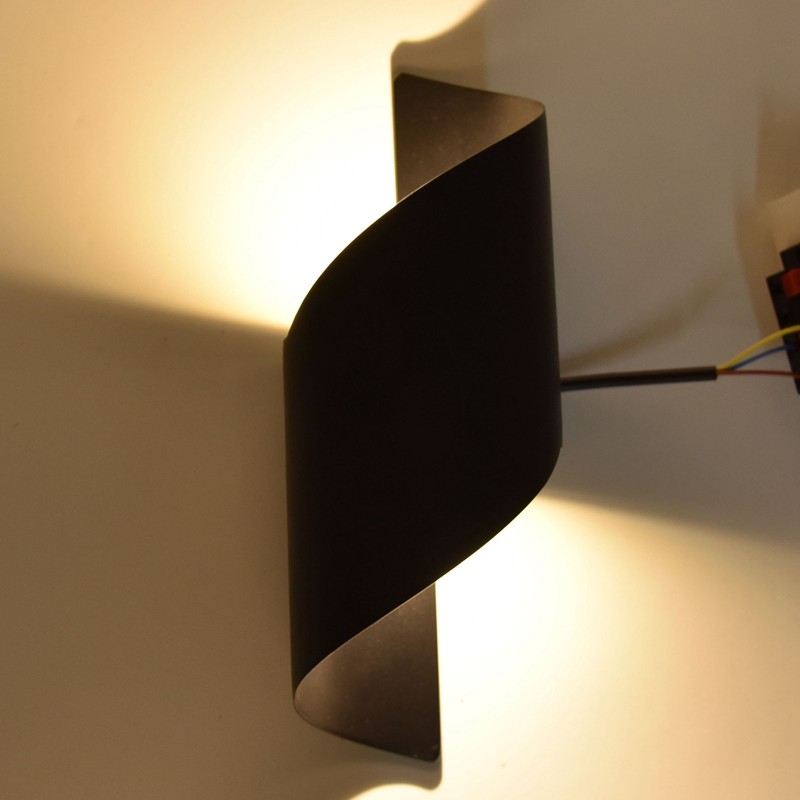 LED Wall Light Modern Waterproof Decorative Warm Light Innovative Spiral