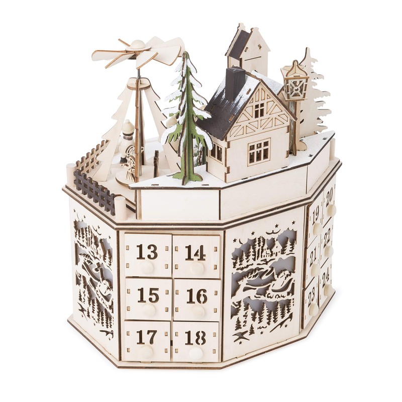 Small foot Advent calendar with pyramid.