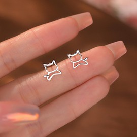 KASFREE 925 Sterling Silver Cat Earrings for Women Paw Print Earrings Cat Stud Earrings Cute Stud Earrings for Women Hypoallergenic (Style 4)