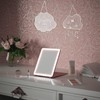 Hanging Jewelry Holder Wall Mounted Metal Mesh Jewelry Display Rack