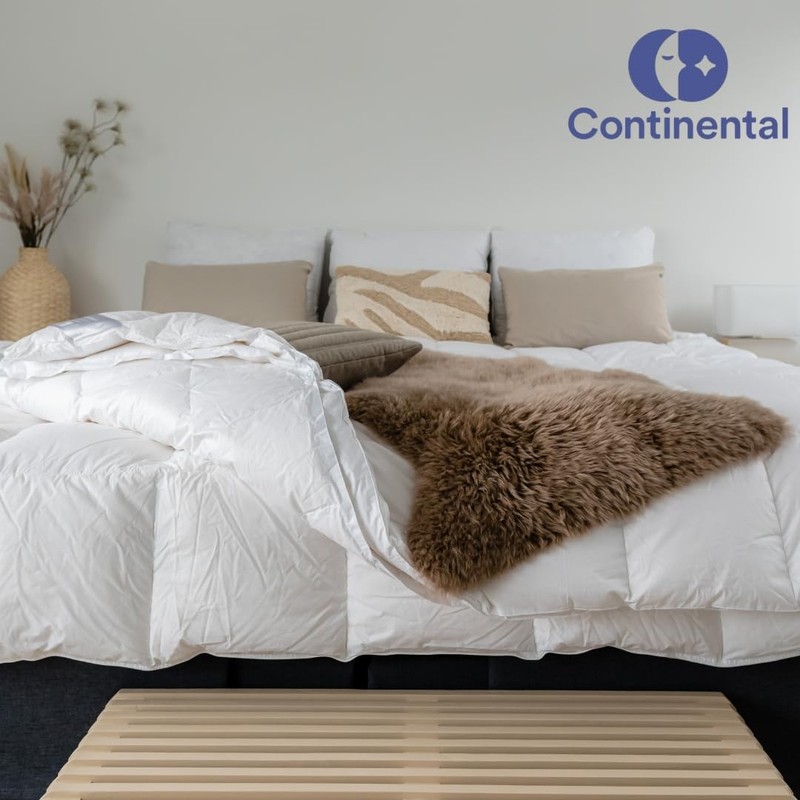 Continental Bedding Wool and Down Blend Comforter - Twin Size