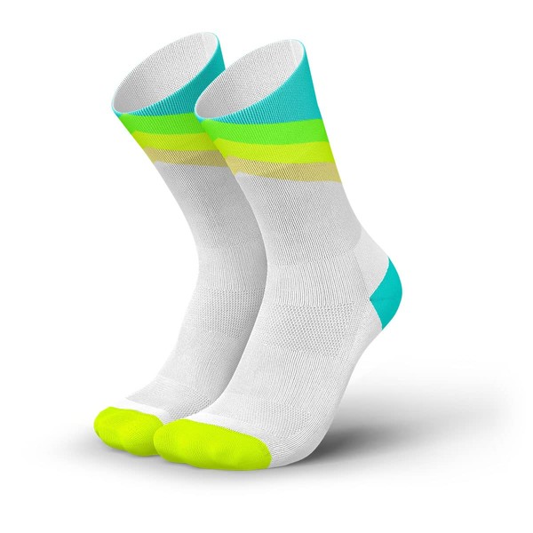 INCYLENCE Running Long Running Socks with Targeted Compression, Men and