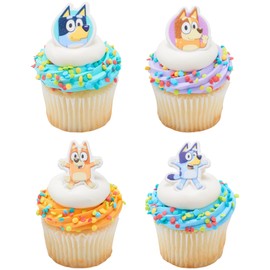 DecoPac Bluey So Much Fun anillos, 24 decoraciones para cupcakes con azul, bingo, bandido y chile, adornos para tartas 3D seguros para alimentos, paquete de 24