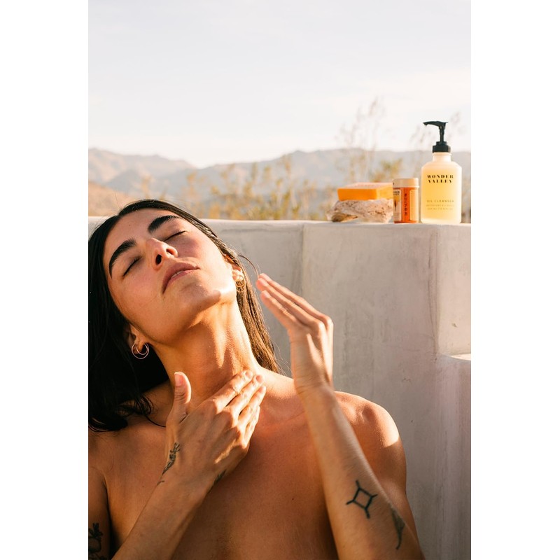 Exfoliante De Oliva Y Loto Wonder Valley 40 G -