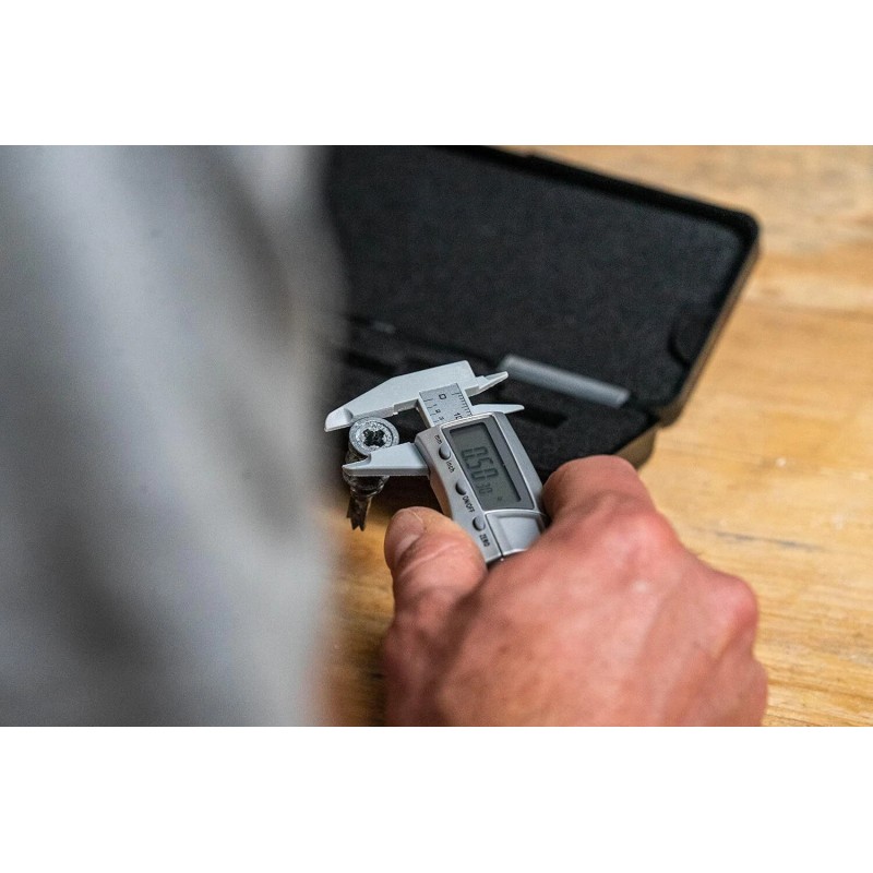 General Tools 1433 Fraction Plus Digital Fractional Caliper 3-Inch