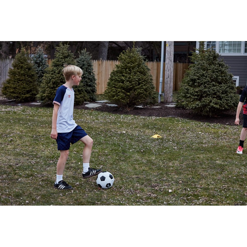 WILSON Traditional Soccer Ball
