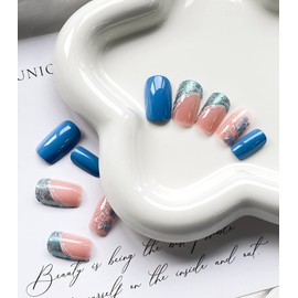 SWEKKE Press on Nails Medium Square Blue Summer Fake Nails Full Cover False Nails with White and Blue Flower Designs Glitter Glossy Stick on Nails Artificial Acrylic Nails for Women Girls 24 Pcs