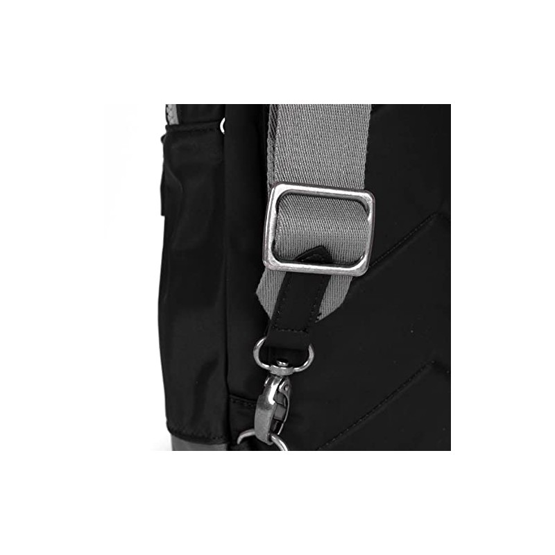 ROKA London Willesden B Sustainable Crossbody Bag Black (Nylon), S