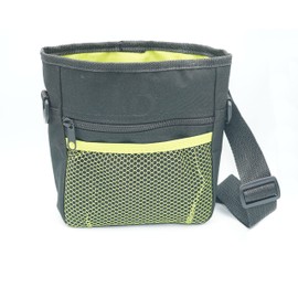 INEWPRODUCTS Dog Training Treat bag, Small Training Pouch for training your Dog, comes with Clicker, Collapsible Bowl, Shoulder Reflective Strap, Waist Strap and Belt Clip, Waste Bag Dispenser (Black).