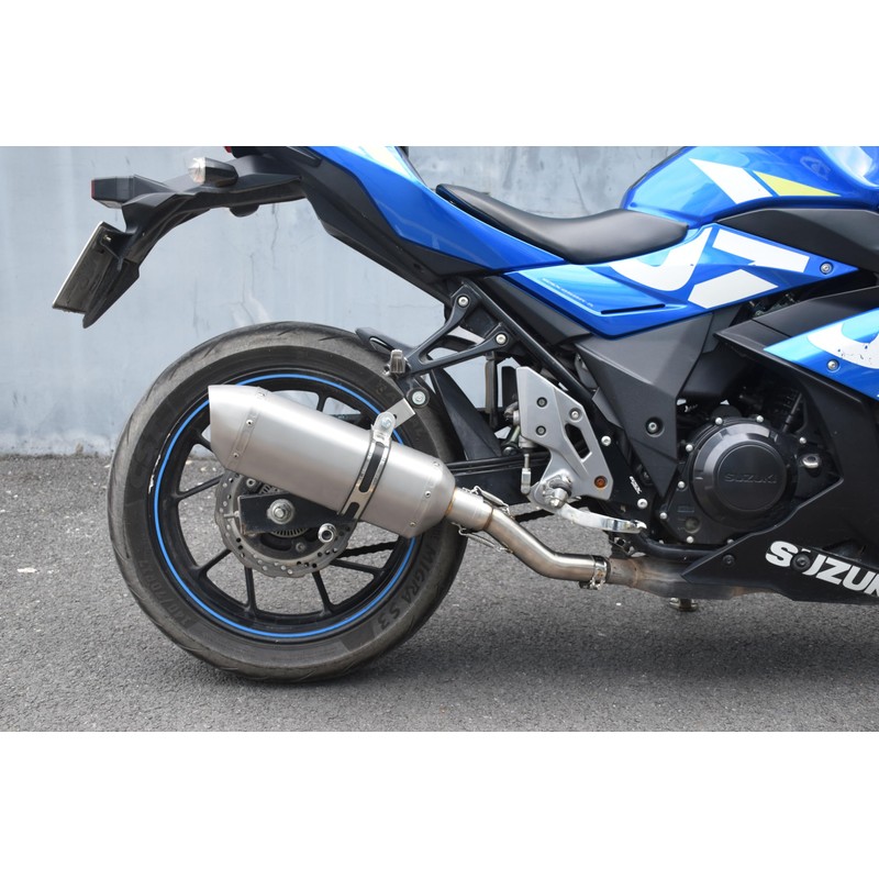 18.5'' Universal Slip-on Exhaust Muffler for Motorcycle ADV ATV UTV,