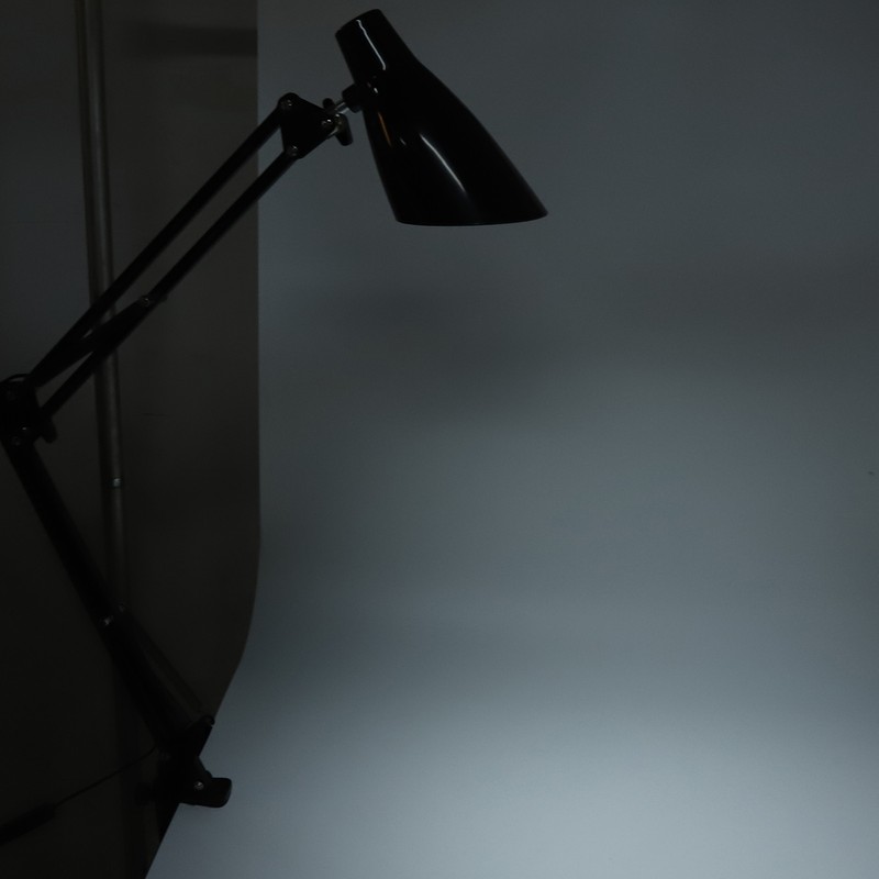 Swing Arm Desk Light with Clamp USB 3 Lighting 10