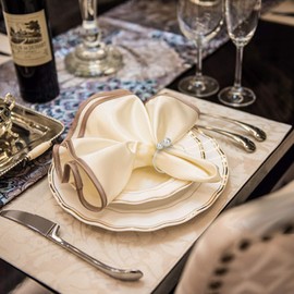 KPOSIYA Pearl Napkin Rings - Set of 12 Silver Napkin Holder Table Napkin Buckles for Dinning Table Setting Christmas Wedding Party Supplies (Silver 12)