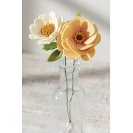 Sunfelt LO-4 Pure Wool 100-Piece Interior Felt Flower Kit, Daisy & Butterfly Ranunculus