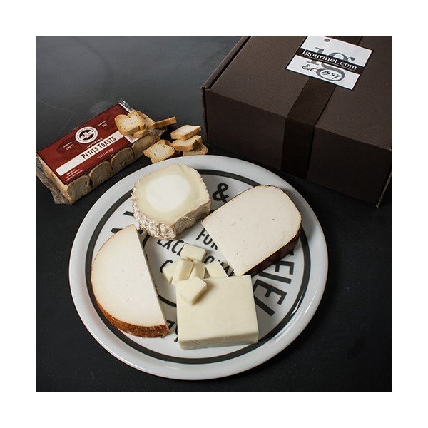 Great Goat Cheeses of the World in Gift Box