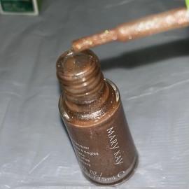 Mary Kay Nail Lacquer Polish  (Crushed Pearl) #050930 .25 fl oz New Old Stock