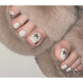 White Press on Toenails Short Fake Toe Nails Silver Star False Toenails Square Acrylic Toe Nails Full Cover Artificial Toe Nails Glossy Stick on Toenails Cute Glue on Toenails for Women and Girls 24Pcs