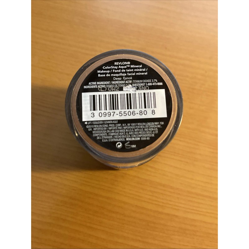 Revlon ColorStay Aqua Mineral Makeup / Foundation - DEEP #080