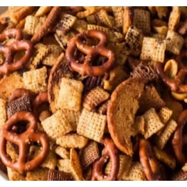 PICHEX 3LB CUSTOM MADE SNACK MIX, PARTY CHIPS MIX, SWEET-SALTY CHEX MIX PICK YOURS NOW!