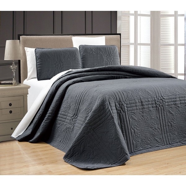 3-Piece Grey Oversize Stella Grande Bedspread King/Cal King Embossed Coverlet Set 118 by 106-Inch
