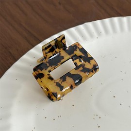 Pack of 8 Medium Hair Clips, BetterJonny Plastic Square Hair Clips, Women's Non-Slip Hair Clips, Hair Claw Clip for Women, Girls, Ladies, Thin/Thick Hair