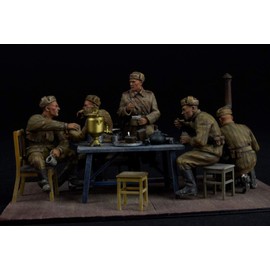 MiniArt MA35325 Modellino Veicolo da Guerra In Plastica da Montare, Dinner On The Front, Scala 1:35
