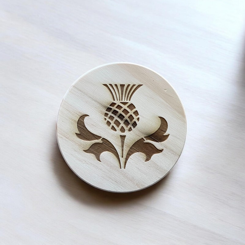 Ashton and Finch Scottish Thistle Coaster – Wooden Scottish Gift