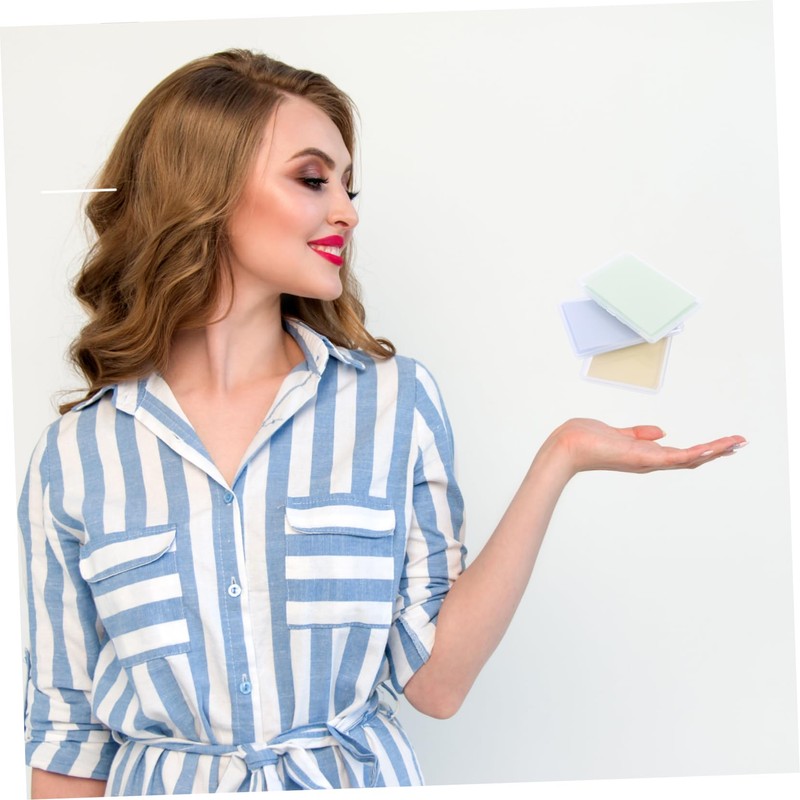 Beavorty 240pieces Oil Absorbing Paper for Face Portable and Lightweight