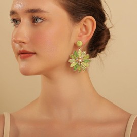 RUOFFETA Boho Raffia Flower Earrings for Women – Lightweight Dangle Jewelry, Summer Beach Vacation Accessories(Green Ombre)