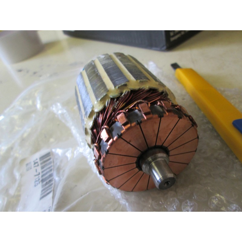 QUADRAX WINCH REPLACEMENT MOTOR FOR 2500 / 2600 V/N: 2.5RTA25